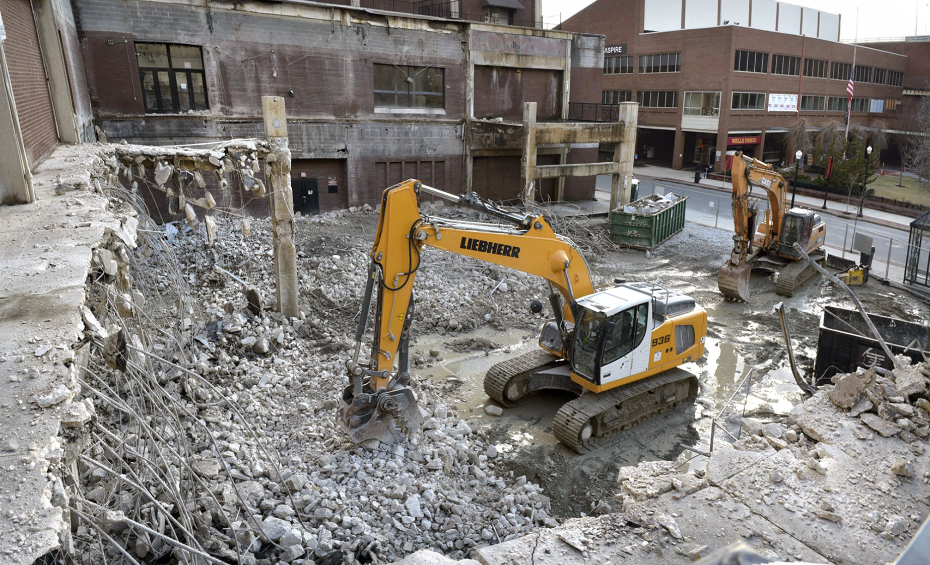 101NQ walkway demolition 2